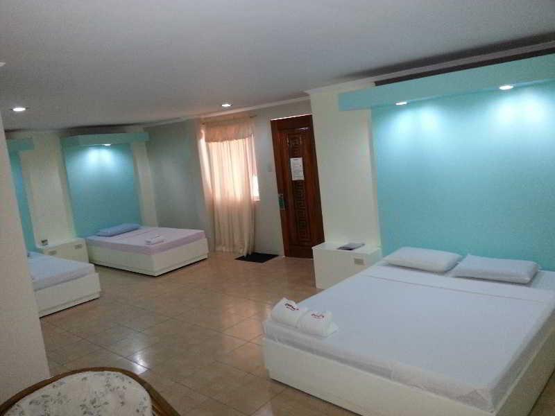 Queen\'S Beach Resort Manoc-Manoc Eksteriør bilde